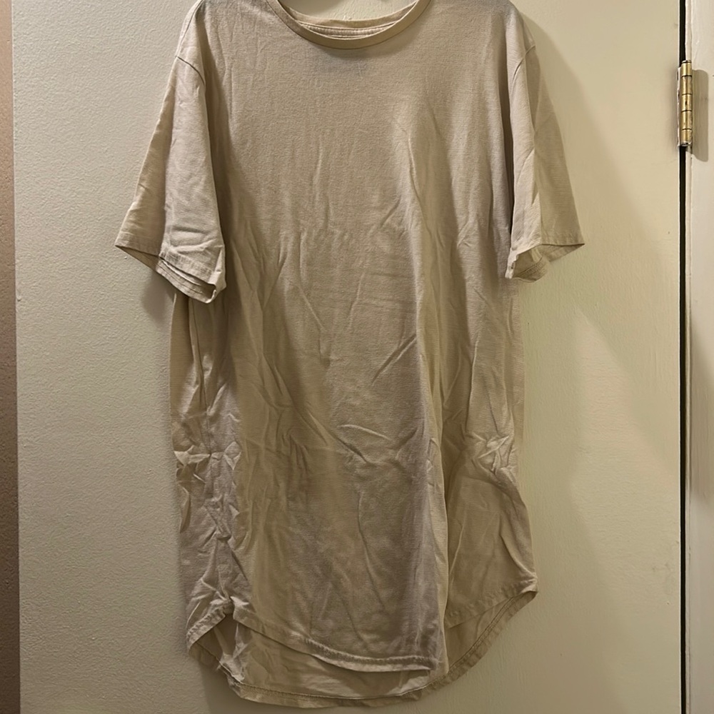 PacSun T shirt
